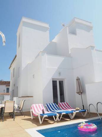 Imagen de la habitación del Apartamentos Nerja Paradise. Foto 1
