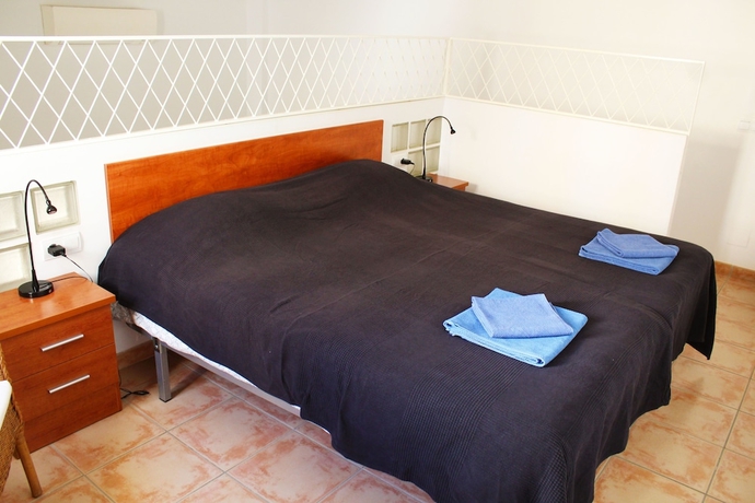 Imagen de la habitación del Apartamentos Nerjaluna. Foto 13