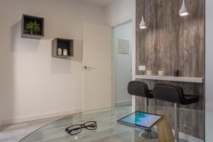 Imagen de los interiores del Apartamentos Nevada Suite. Foto 16