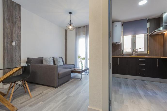 Imagen de los interiores del Apartamentos Nevada Suite. Foto 18