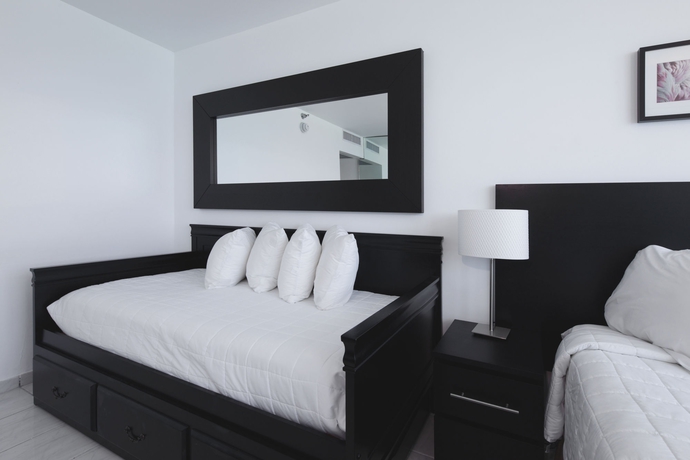 Imagen de la habitación del Apartamentos New Point Miami Beach Apartments. Foto 3