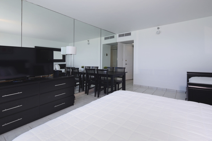 Imagen de la habitación del Apartamentos New Point Miami Beach Apartments. Foto 9