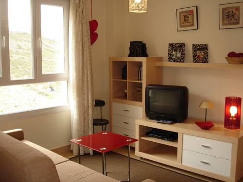 Imagen general del Apartamentos Nievemar Zona Media - Alta. Foto 1