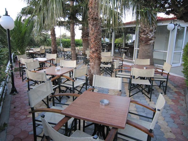 Imagen general del Apartamentos Nikolas Villas Apartments. Foto 3