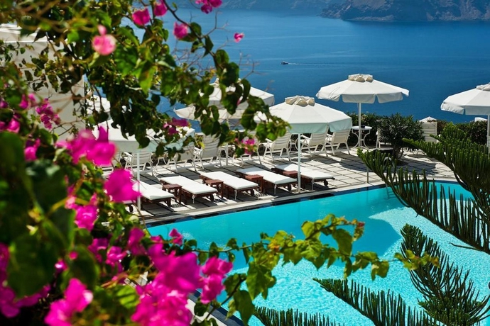 Imagen general del Apartamentos Nikos Villas Hotel In Oia Santorini. Foto 7