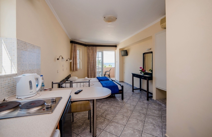 Imagen de la habitación del Apartamentos Nirvana, Georgioupolis. Foto 8