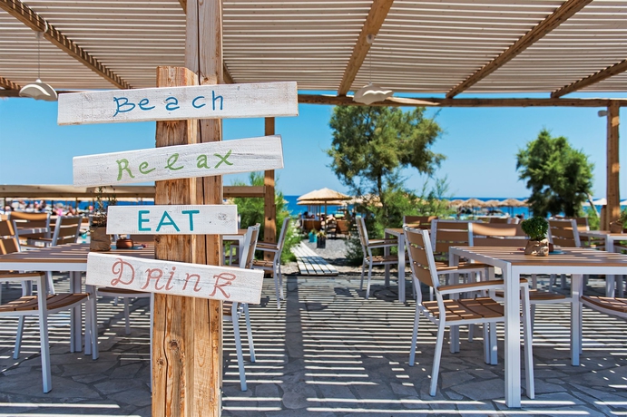 Imagen de los exteriores del Apartamentos Nissia Beach Apartments and Suites. Foto 9