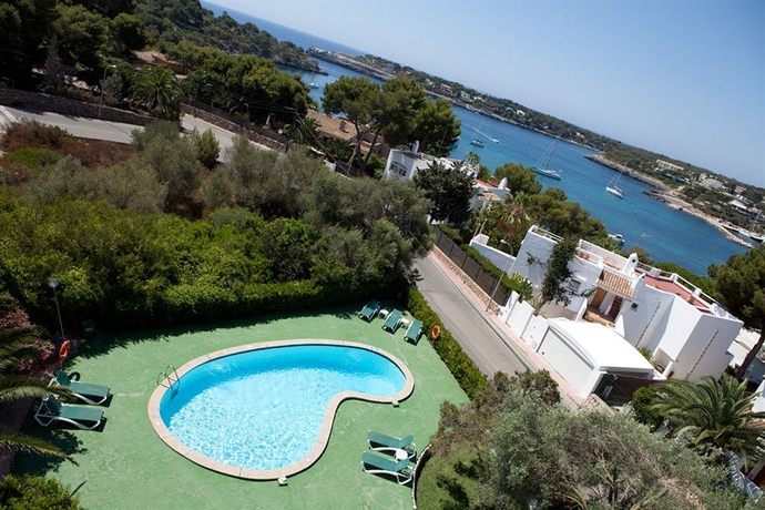 Imagen de la piscina del Apartamentos Niu d'Aus. Foto 15