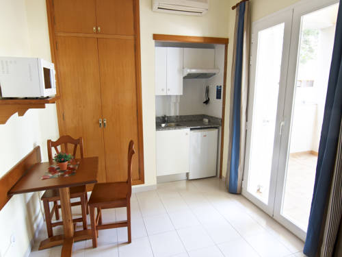 Imagen de los interiores del Apartamentos Niza, Paguera. Foto 12