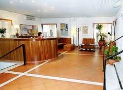 Imagen de los interiores del Apartamentos Novo Rosamar. Foto 8