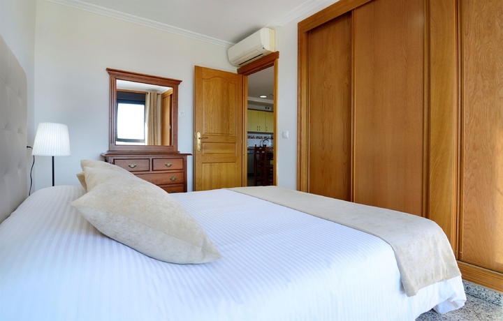 Imagen de la habitación del Apartamentos Nuriasol. Foto 14