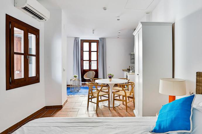 Imagen general del Apartamentos OYO Apartamentos Enmedio. Foto 8