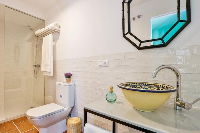 Imagen general del Apartamentos OYO Apartamentos Enmedio. Foto 15