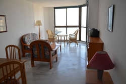 Imagen de los interiores del Apartamentos Oasis Benidorm. Foto 5