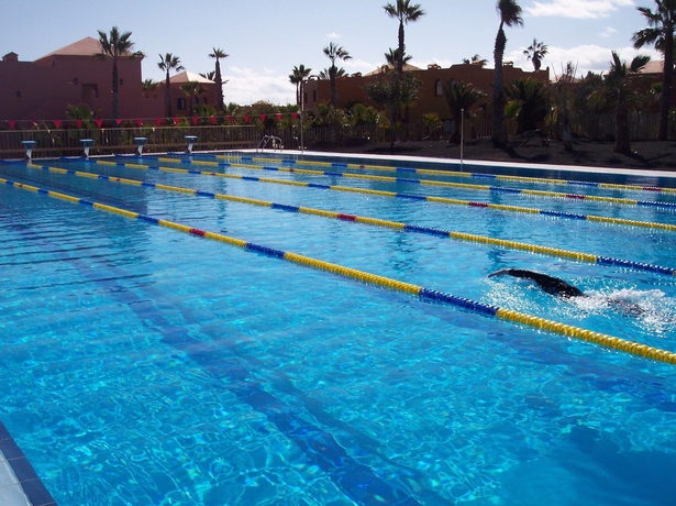 Imagen de la piscina del Apartamentos Oasis Papagayo Sport & Family. Foto 8