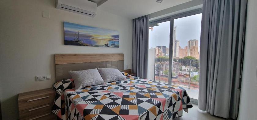 Imagen general del Apartamentos Oasis de la Cala. Foto 11