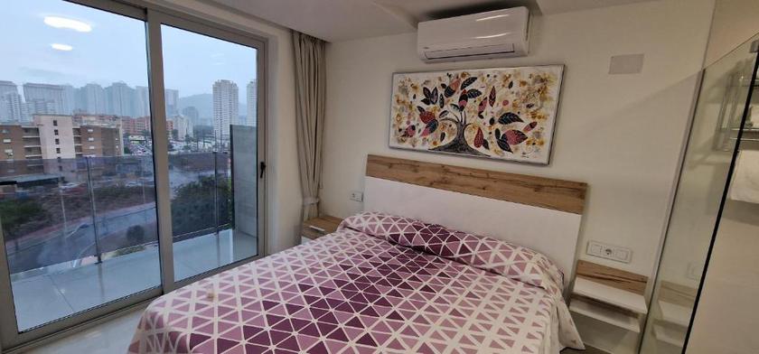 Imagen general del Apartamentos Oasis de la Cala. Foto 13