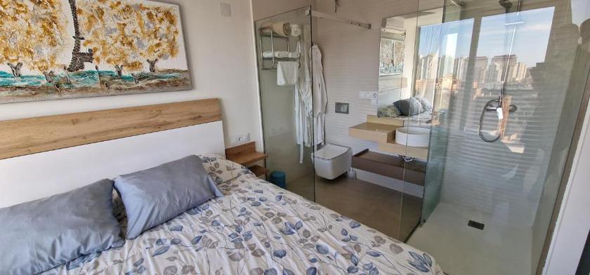 Imagen general del Apartamentos Oasis de la Cala. Foto 14