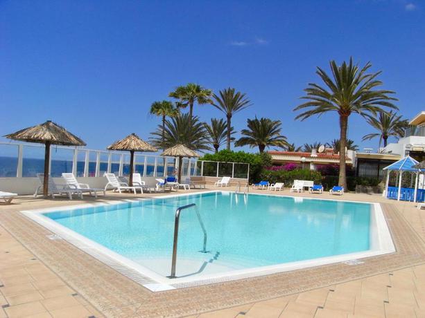 Imagen de la piscina del Apartamentos Ocean view apartments Las Flores I. Foto 9