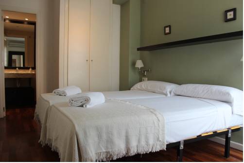 Imagen de la habitación del Apartamentos Oceanografic and Spa Apartments. Foto 3