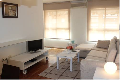 Imagen de la habitación del Apartamentos Oceanografic and Spa Apartments. Foto 5