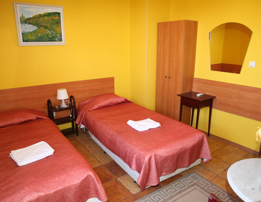 Imagen general del Apartamentos Ognian. Foto 16