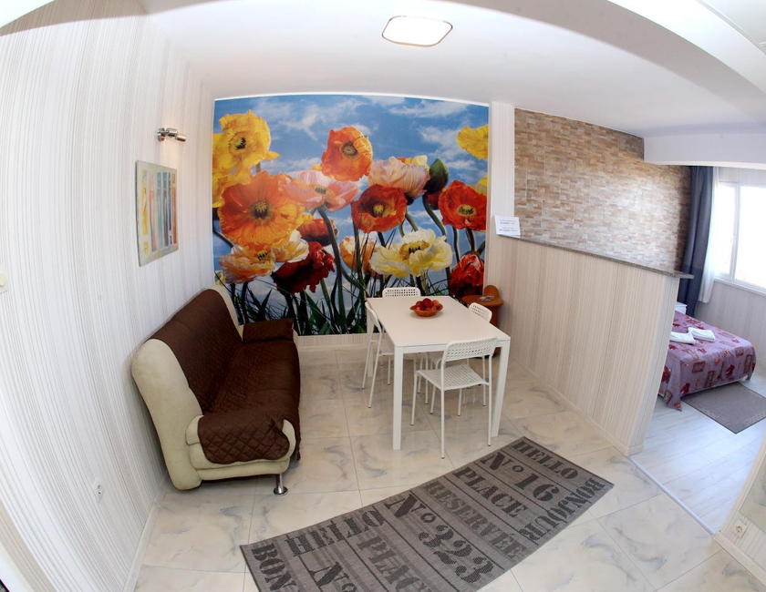 Imagen general del Apartamentos Ognian. Foto 19
