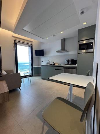 Imagen de la habitación del Apartamentos Oh SUITES Paseo de Las Canteras 58. Foto 3