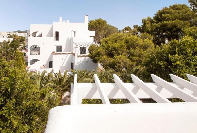 Imagen de los exteriores del Apartamentos Ola Cala D'or. Foto 21