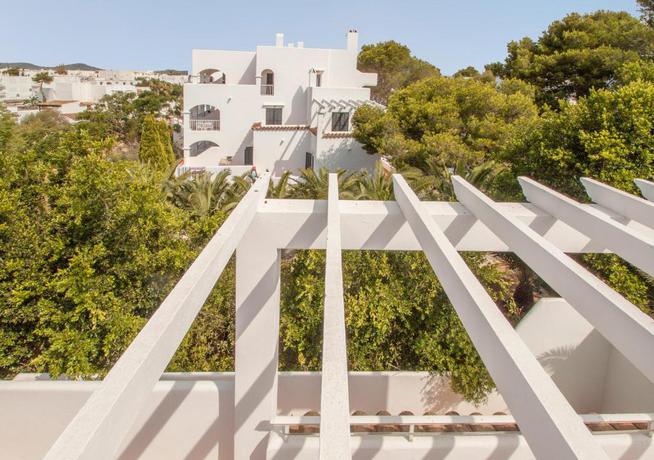 Imagen de los exteriores del Apartamentos Ola Cala D'or. Foto 22