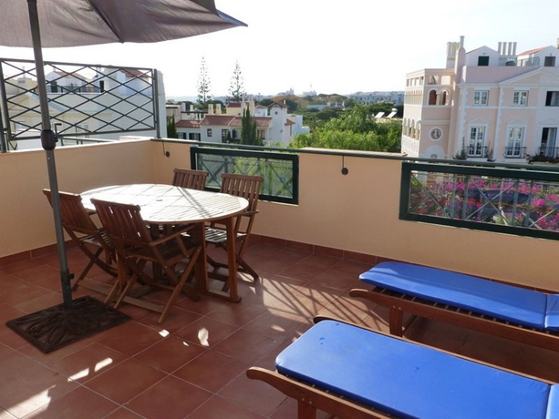 Imagen de los exteriores del Apartamentos Old Village Ov International. Foto 14