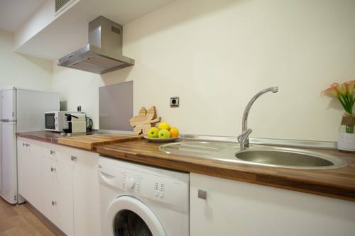 Imagen de los interiores del Apartamentos Olé - Albareda 24. Foto 9