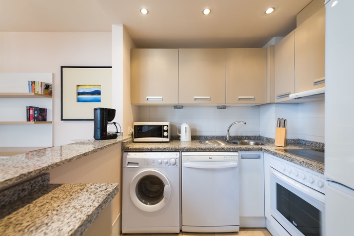 Imagen de la habitación del Apartamentos Olée Nerja Holiday Rentals By Fuerte Group. Foto 6