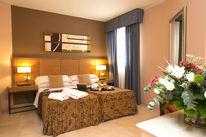 Imagen de la habitación del Apartamentos Ona Alanda Club Marbella. Foto 10