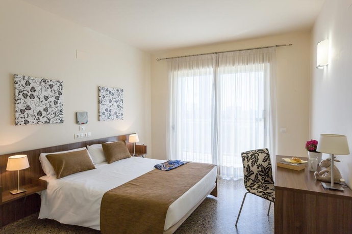 Imagen general del Apartamentos Ona Benidorm Poniente. Foto 10