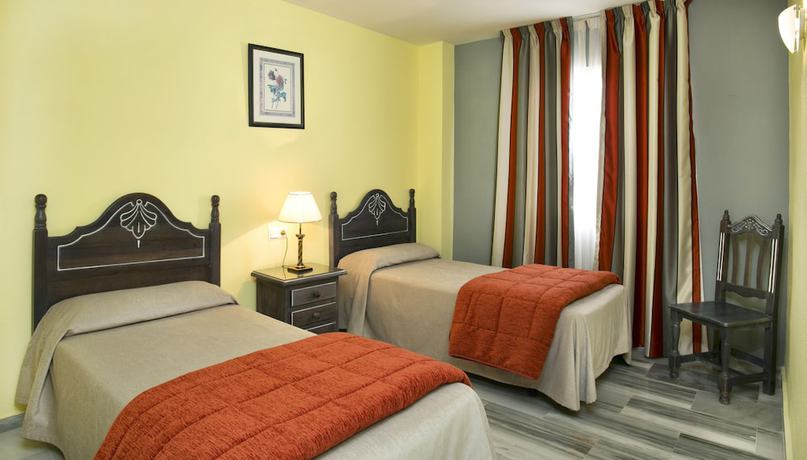 Imagen de la habitación del Apartamentos Ona Campanario. Foto 2