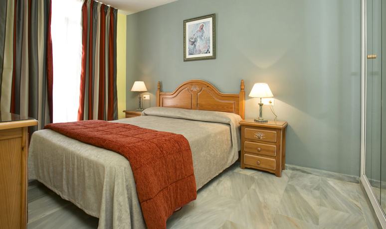 Imagen de la habitación del Apartamentos Ona Campanario. Foto 3