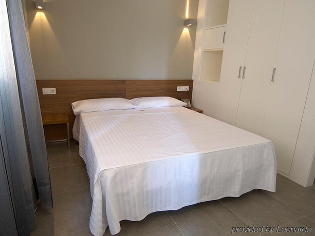 Imagen general del Apartamentos Ona Living Barcelona. Foto 7