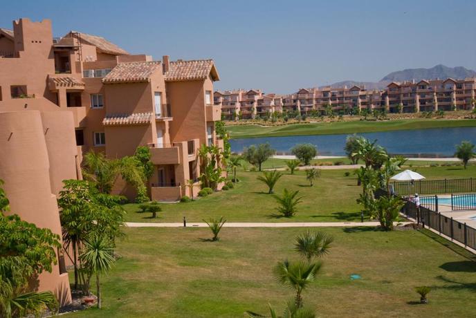 Imagen de los exteriores del Apartamentos Ona Mar Menor – The Residence. Foto 15