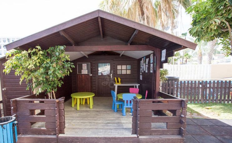 Imagen de los exteriores del Apartamentos Ona Pearly Grey. Foto 4