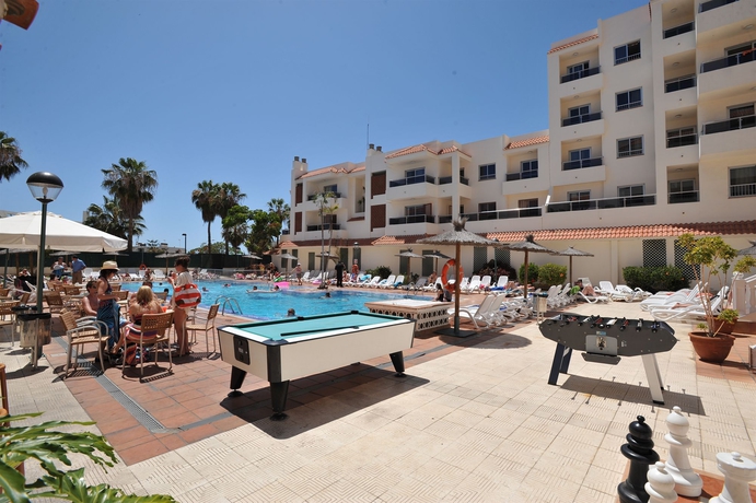 Imagen de los exteriores del Apartamentos Oro Blanco, Playa de las Am&eacute;ricas. Foto 9