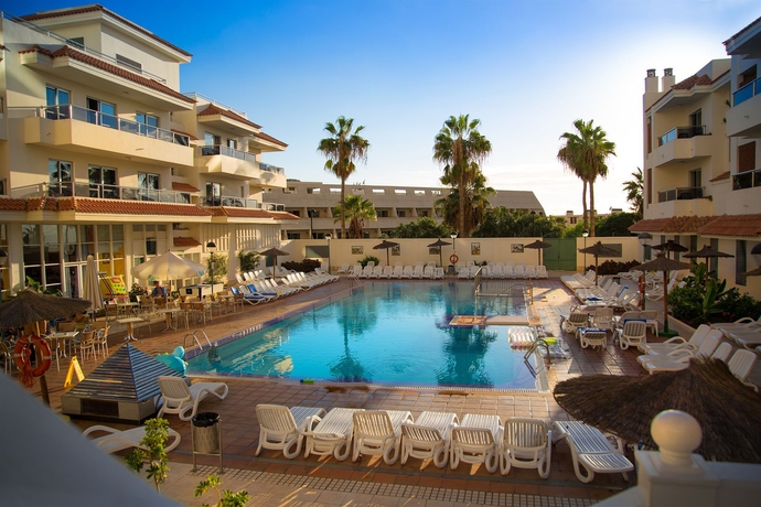 Imagen de la piscina del Apartamentos Oro Blanco, Playa de las Am&eacute;ricas. Foto 16