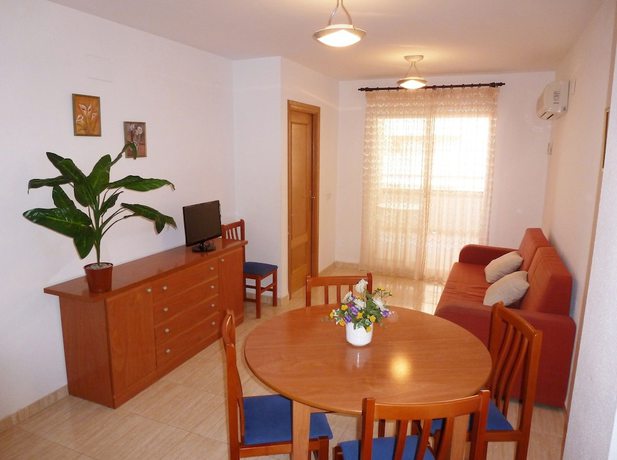 Imagen general del Apartamentos Oropesa 3000 sin piscina. Foto 2