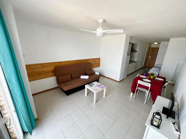 Imagen general del Apartamentos Oropesa Primera Linea 3000. Foto 20