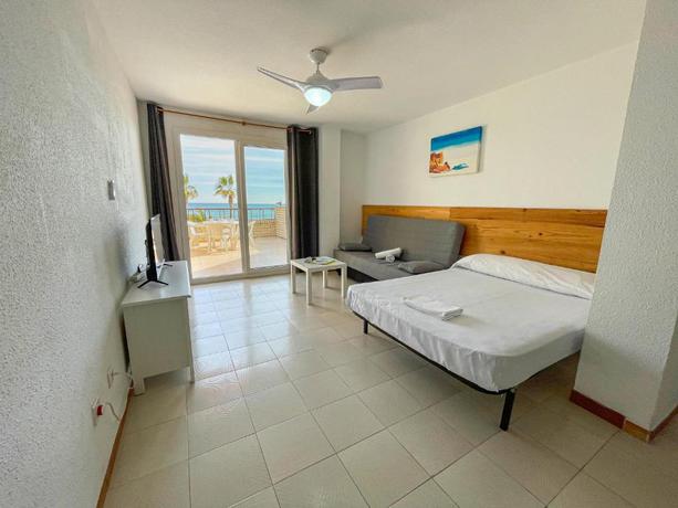 Imagen general del Apartamentos Oropesa Primera Linea 3000. Foto 6