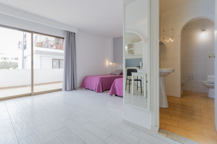 Imagen de la habitación del Apartamentos Orosol 2. Foto 3