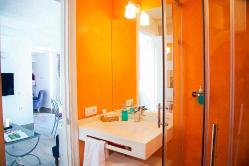 Imagen de la habitación del Apartamentos Overland Suites Catedral. Foto 5