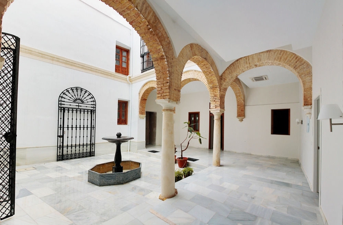 Imagen de los interiores del Apartamentos Oyo apartamentos Leiva. Foto 12