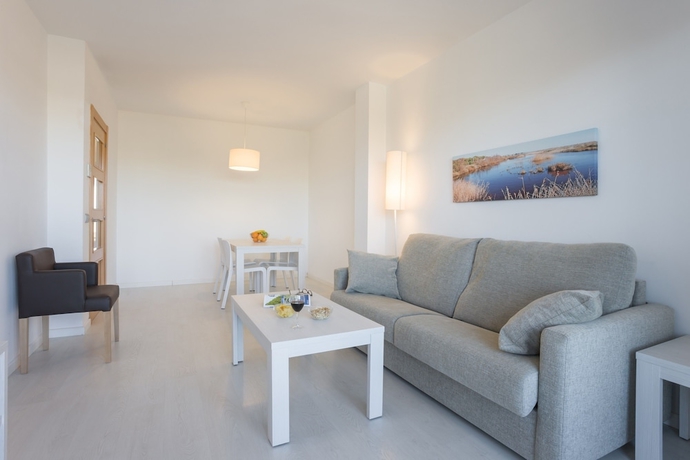 Imagen de la habitación del Apartamentos PIERRE VACANCES TORREDEMBARRA. Foto 12