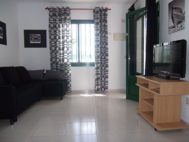 Imagen general del Apartamentos PLAYA ALHAMBRA II. Foto 2